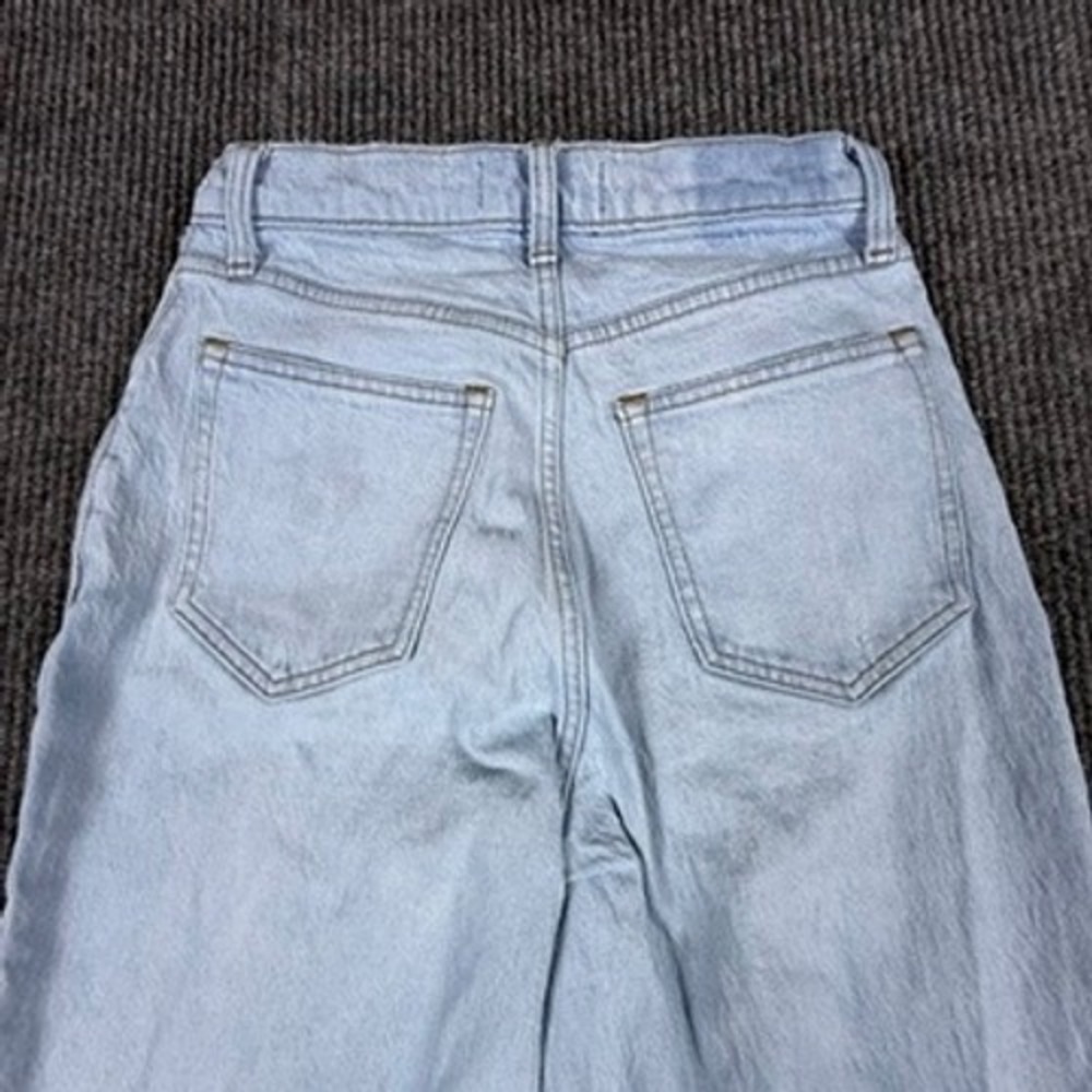 Abercrombie&Fitch Curve Love 90s Straight Ultra High Rise Jean Light Wash 27/4R - Picture 12 of 13